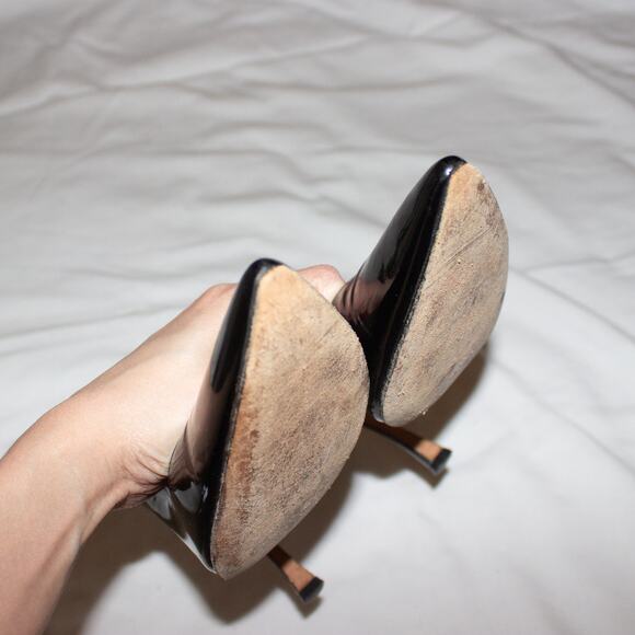 manolo blahnik black patent leather pointed toe classic pumps heels sandals - Picture 10 of 12